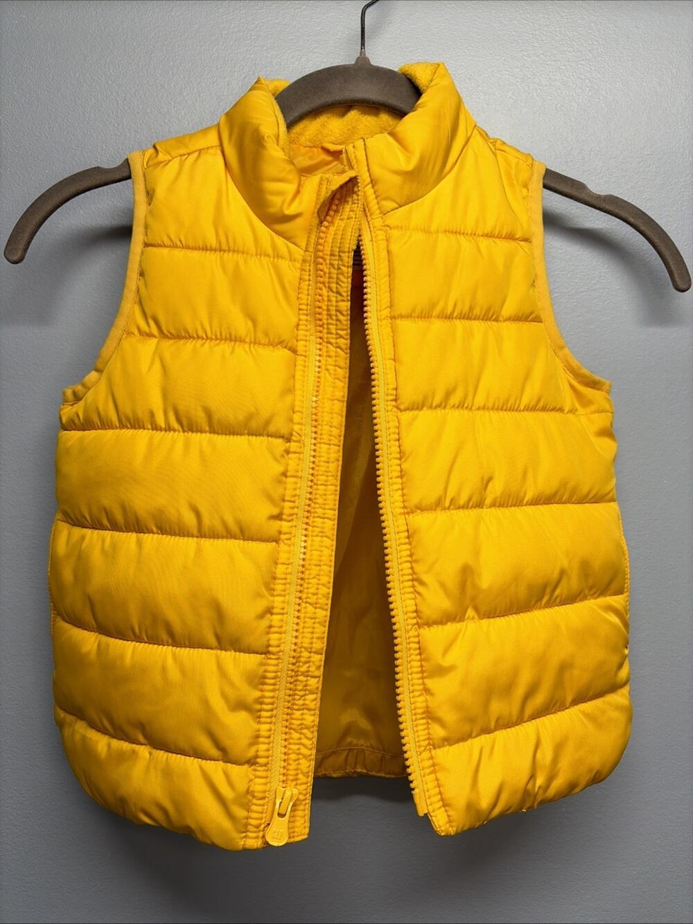 GAP Kids 2T Puffer Vest - Yellow Lightweight/Quilted/Full Zip/Sleeveless/Pockets